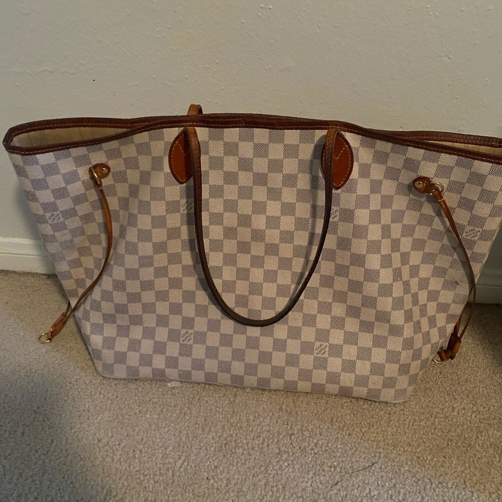 Authentic Louis Vuitton Neverfull GM